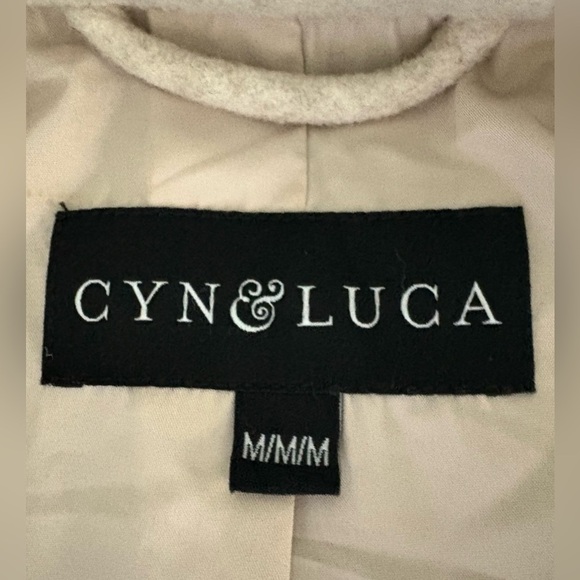 NEW w/TAGS Cyn & Luca Ivory Pea Coat Jacket Shirttail Hem Outerwear Size Medium - Picture 3 of 10